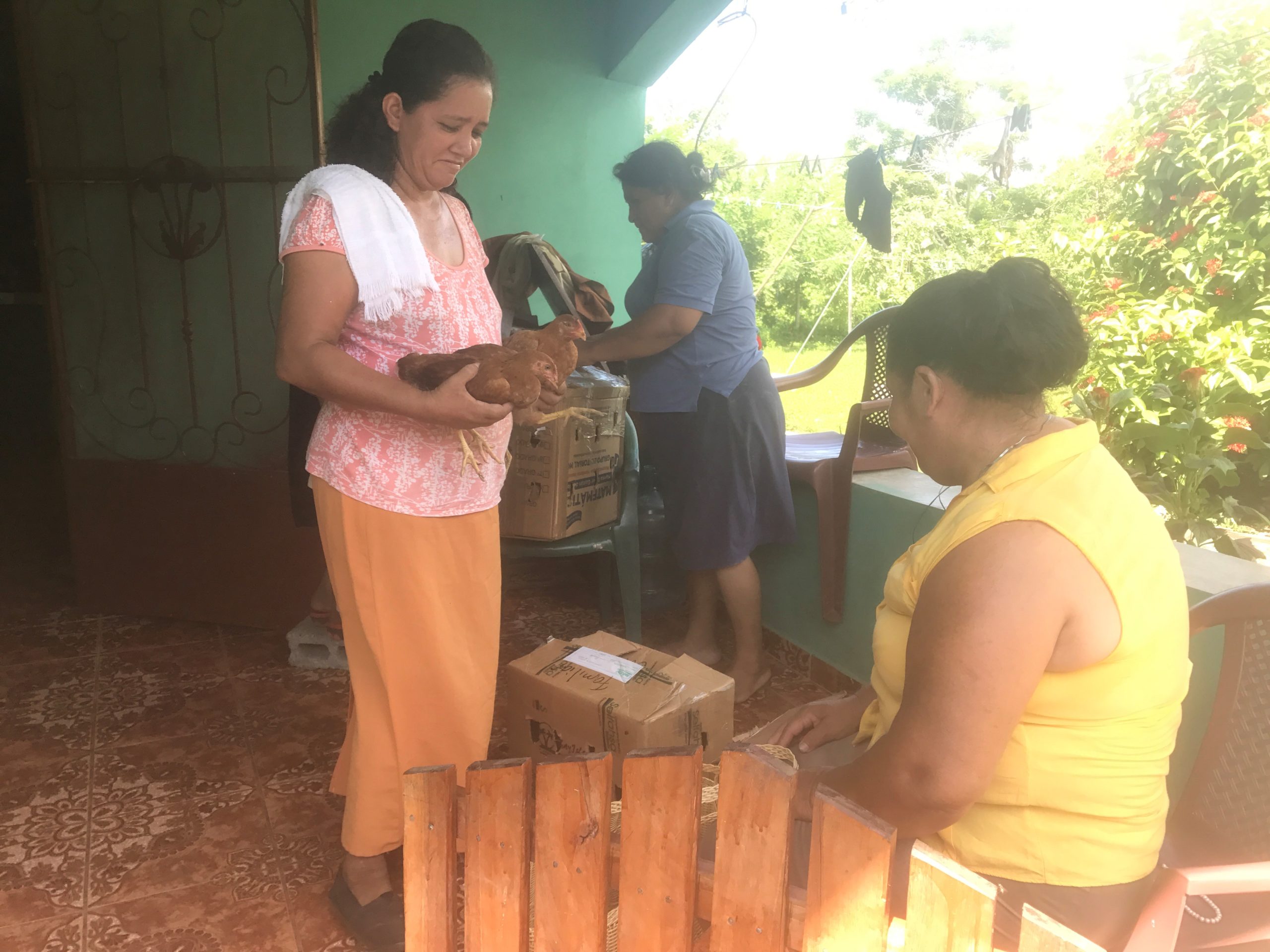 An alternative livelihood project in Honduras helps save coral reefs